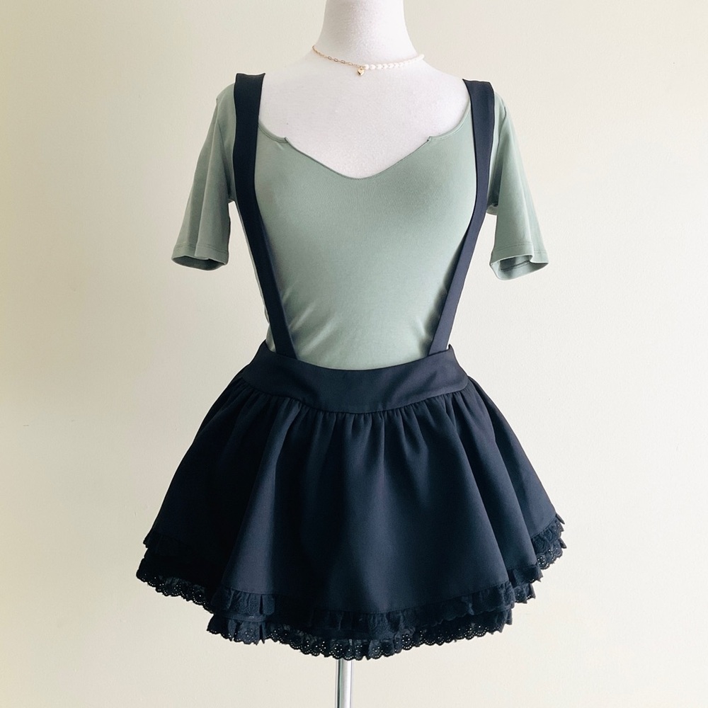 Boutique Suspender A-Line Skirt with Lace Trim